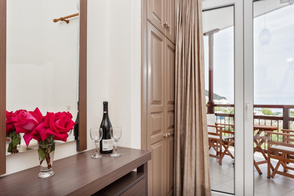Akti Fine Rooms Скопелос Екстер'єр фото